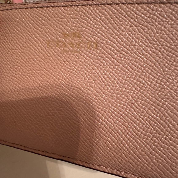 Coach Maggie gold/tan shimmer color large 3 pocket purse with free gift! - Picture 14 of 16